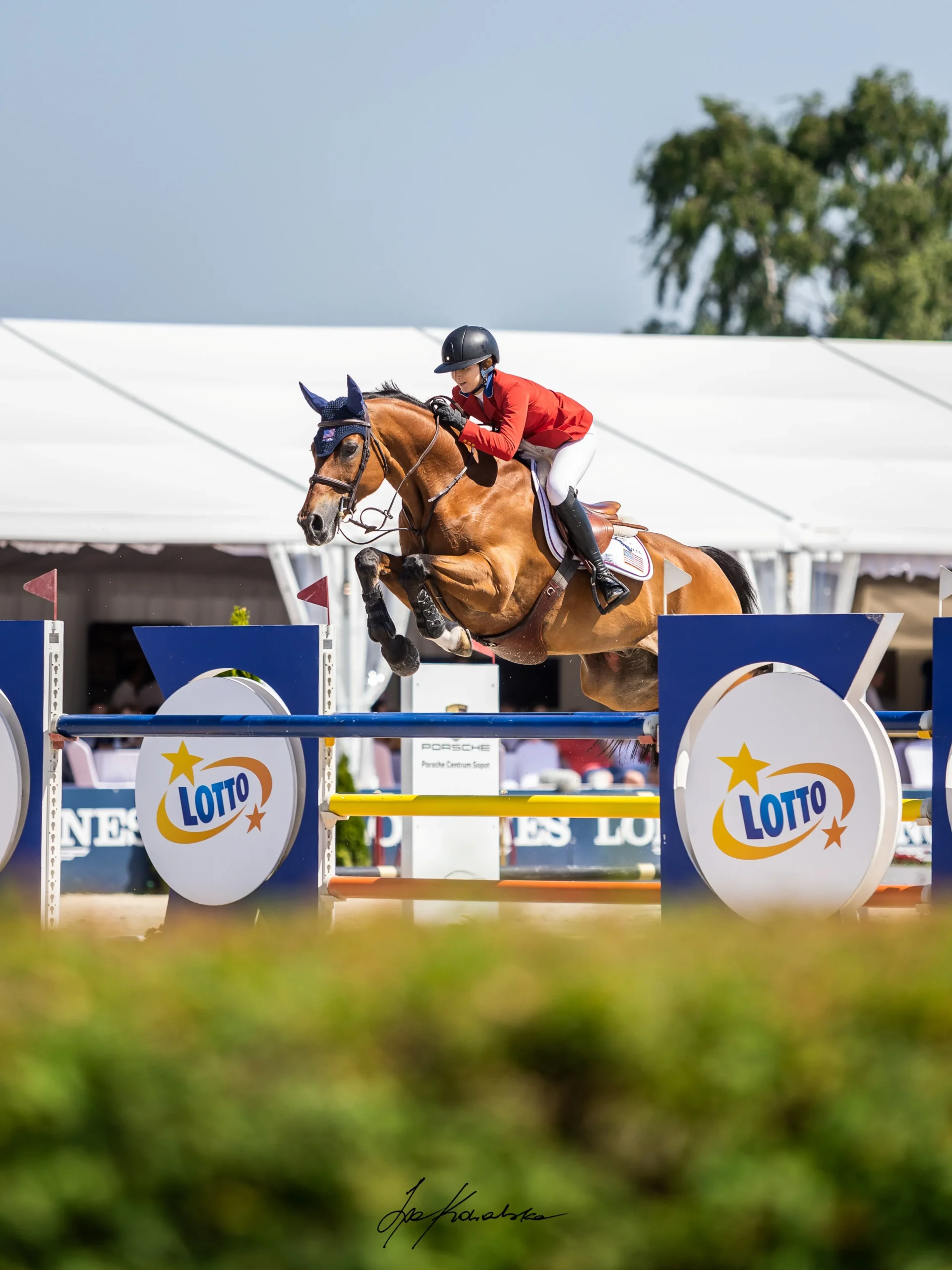 fotografia-sportowa-kon-w-skoku-profesjonalny-fotograf-sportowy